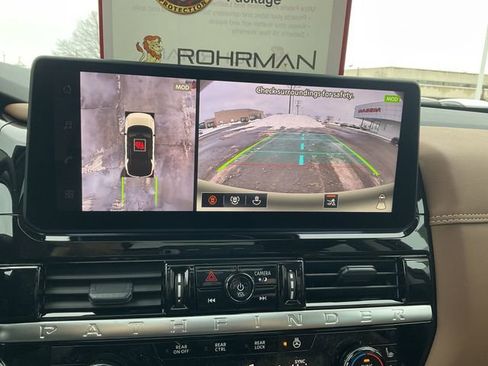 New 2026 Nissan Pathfinder Platinum w/ Cargo Package image 15