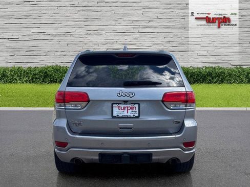 Used 2018 Jeep Grand Cherokee Overland image 4