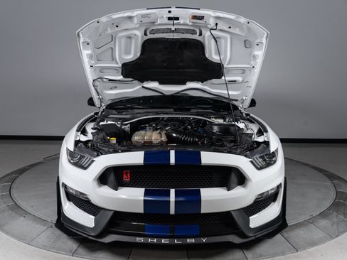 Used 2016 Ford Mustang Shelby GT350 w/ Technology Package RWD image 36