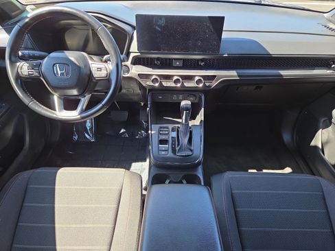 Used 2025 Honda CR-V Sport image 12