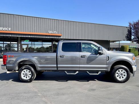 Used 2022 Ford F350 XLT w/ XLT Value Package AWD/4WD image 10