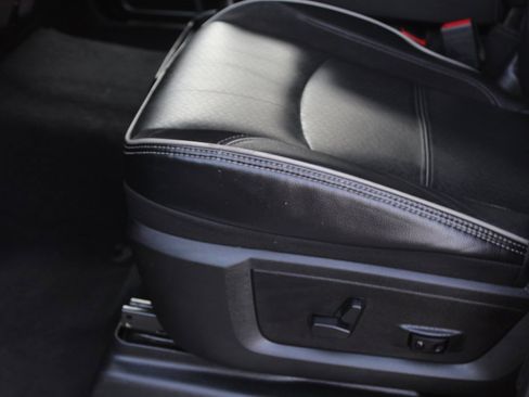 Used 2021 RAM 2500 Laramie image 13