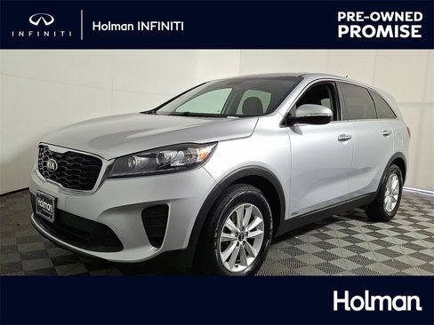 Used 2019 Kia Sorento LX image 1