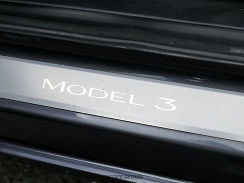 Used 2018 Tesla Model 3 Long Range AWD/4WD image 55