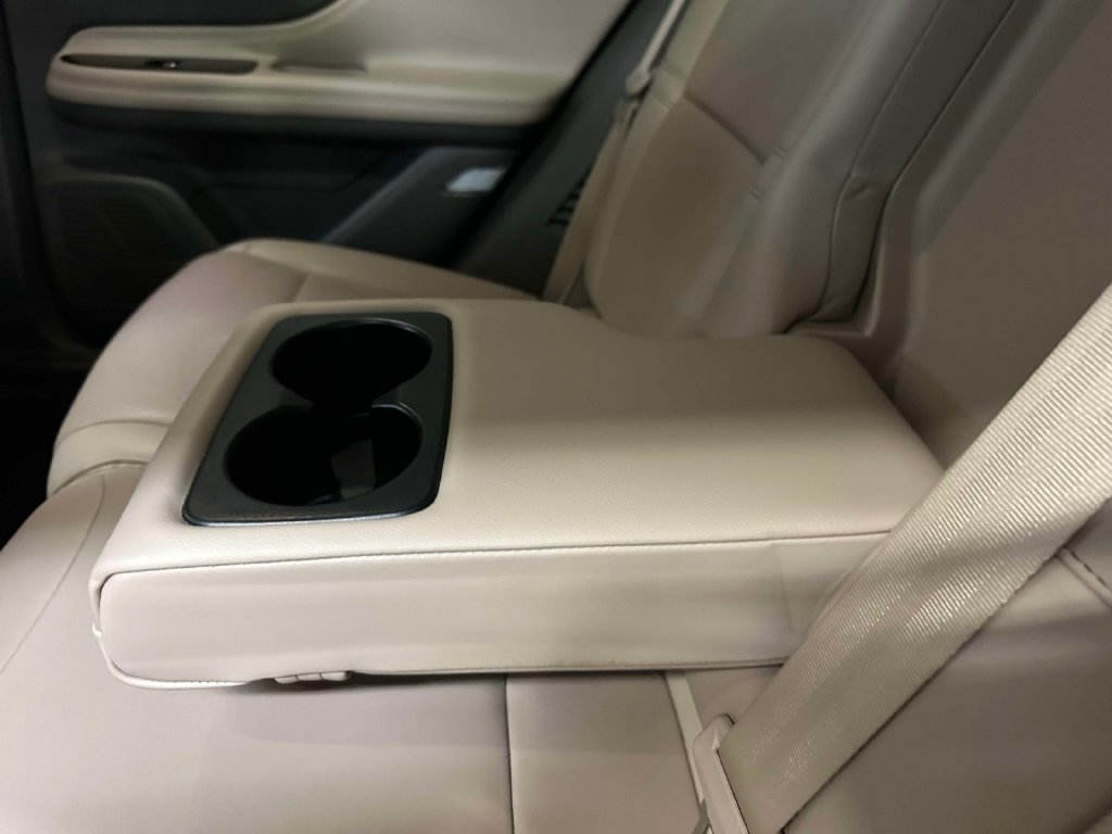 Used 2022 Lincoln Corsair AWD w/ Premium Package image 21