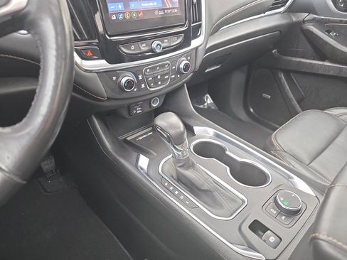 Used 2021 Chevrolet Traverse Premier w/ Redline Edition image 26