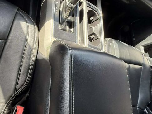 Used 2019 Ford F150 Lariat AWD/4WD image 29