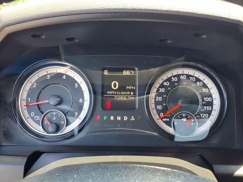 Used 2019 RAM 1500 Express w/ Express Value Package AWD/4WD image 6