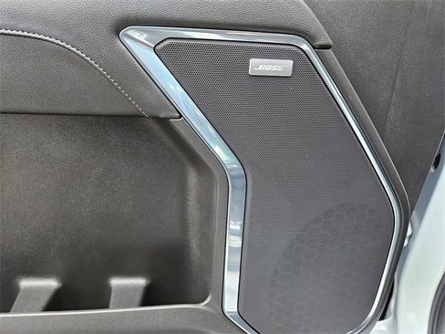 Used 2025 Chevrolet Silverado 1500 LT Trail Boss w/ Convenience Package II image 18