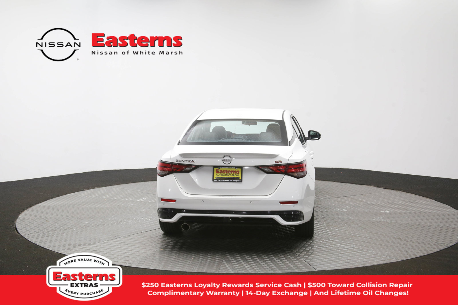 Used 2024 Nissan Sentra SR w/ SR Premium Package FWD image 37