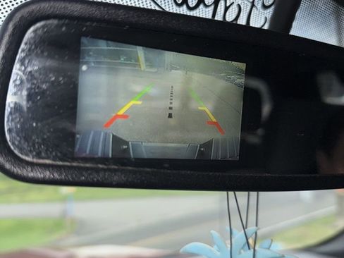 Used 2013 Ford F150 XLT w/ Luxury Equipment Group image 12