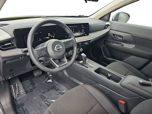 Used 2026 Nissan Kicks S FWD image 16