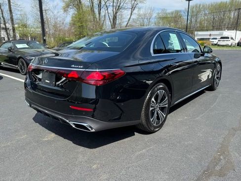 Used 2026 Mercedes-Benz E 350 4MATIC Sedan image 3