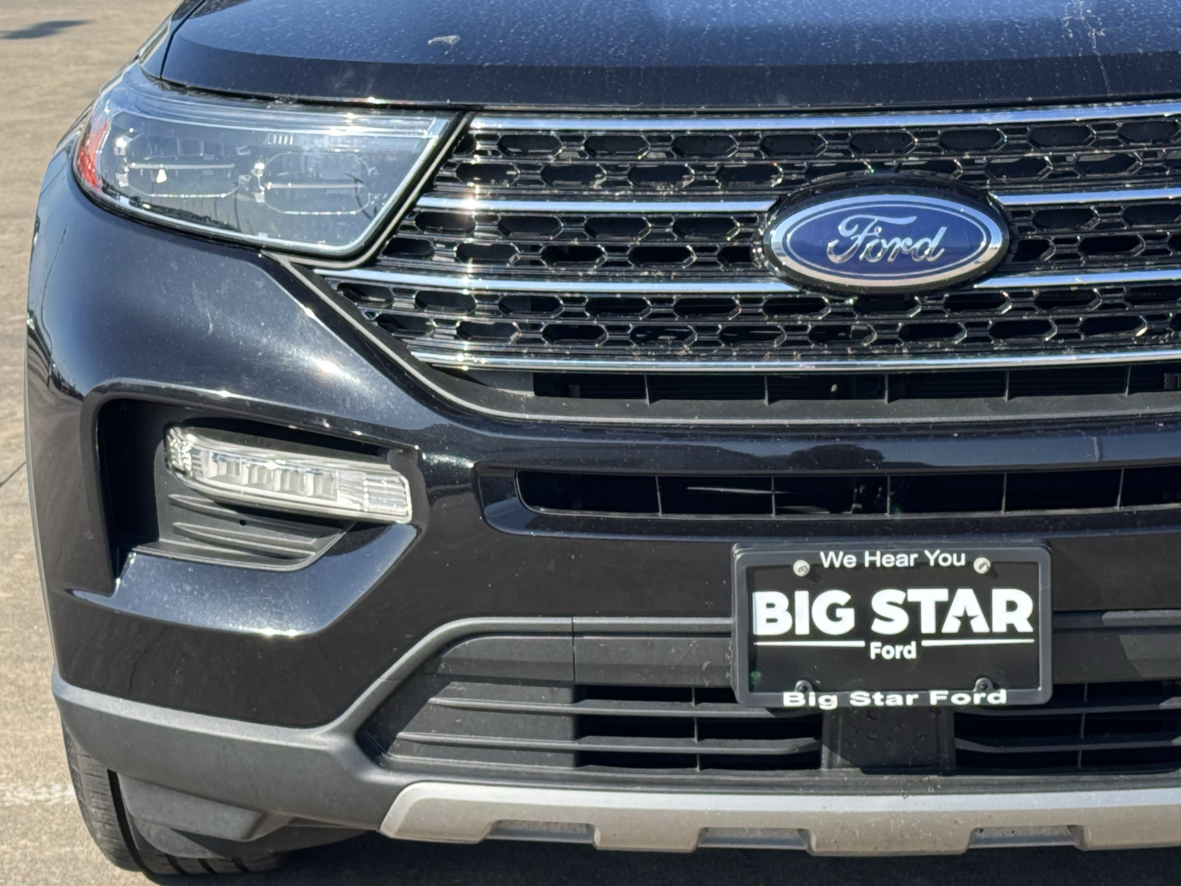 Used 2020 Ford Explorer XLT w/ Equipment Group 202A RWD image 12