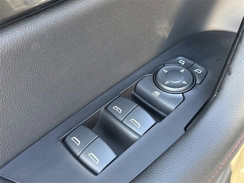 Used 2022 Chevrolet Blazer RS w/ Enhanced Convenience Package image 26