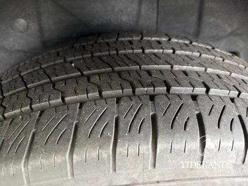 Certified 2025 Ford Expedition Active RWD image 31