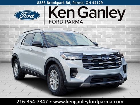 New 2026 Ford Explorer Active image 3