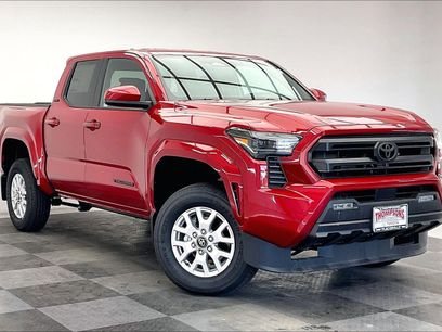 New 2026 Toyota Tacoma SR5