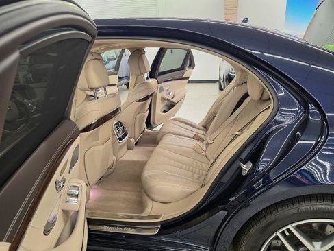 Used 2017 Mercedes-Benz S 550 4MATIC Sedan image 39