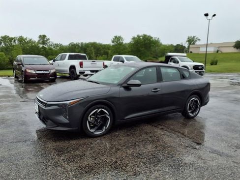 Used 2025 Kia K4 EX FWD image 40