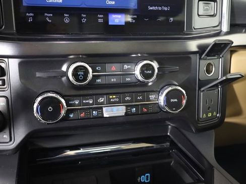 Certified 2026 Ford F450 Lariat w/ Lariat Ultimate Package AWD/4WD image 63