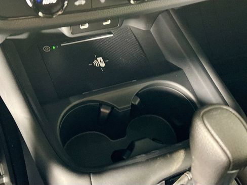 New 2026 Honda HR-V LX image 15