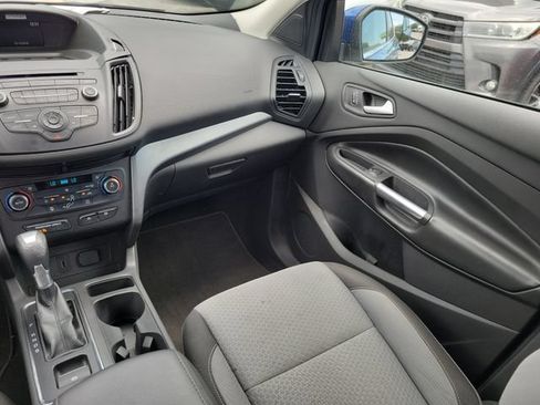 Used 2017 Ford Escape SE FWD image 26