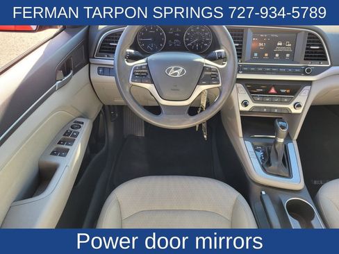 Used 2017 Hyundai Elantra SE image 16