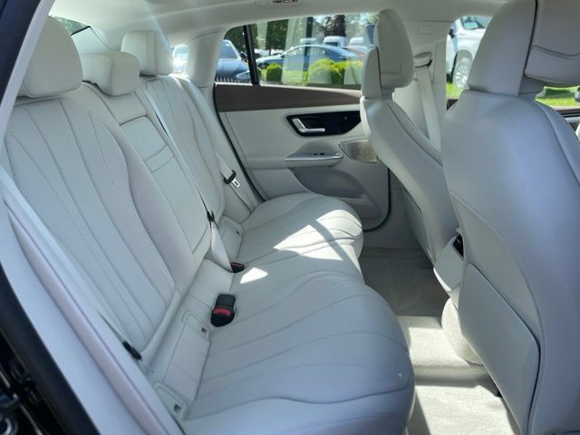 Used 2023 Mercedes-Benz EQE 350+ 4MATIC Sedan w/ AMG Line Exterior Package image 23