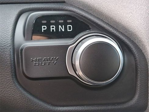 Used 2024 RAM 2500 Tradesman w/ Chrome Appearance Group image 14