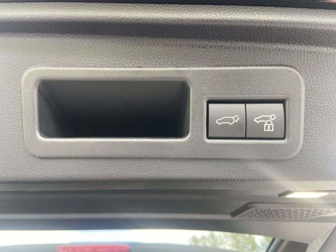 New 2026 Toyota 4Runner Limited image 11