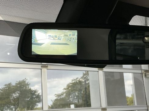 Used 2019 Chevrolet Express 2500 RWD image 20