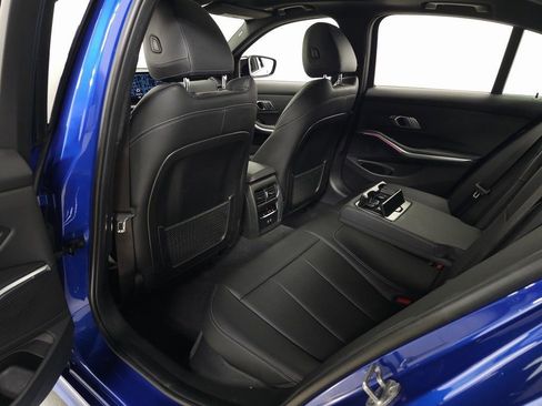 Used 2023 BMW 330i xDrive Sedan w/ M Sport Package AWD/4WD image 32