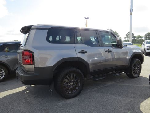 Used 2024 Toyota Land Cruiser 1958 AWD/4WD image 8