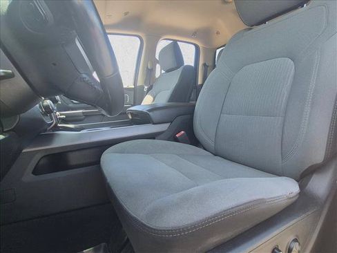 Used 2020 RAM 1500 Big Horn AWD/4WD image 8