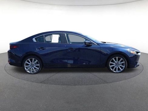 Used 2024 MAZDA MAZDA3 s image 7