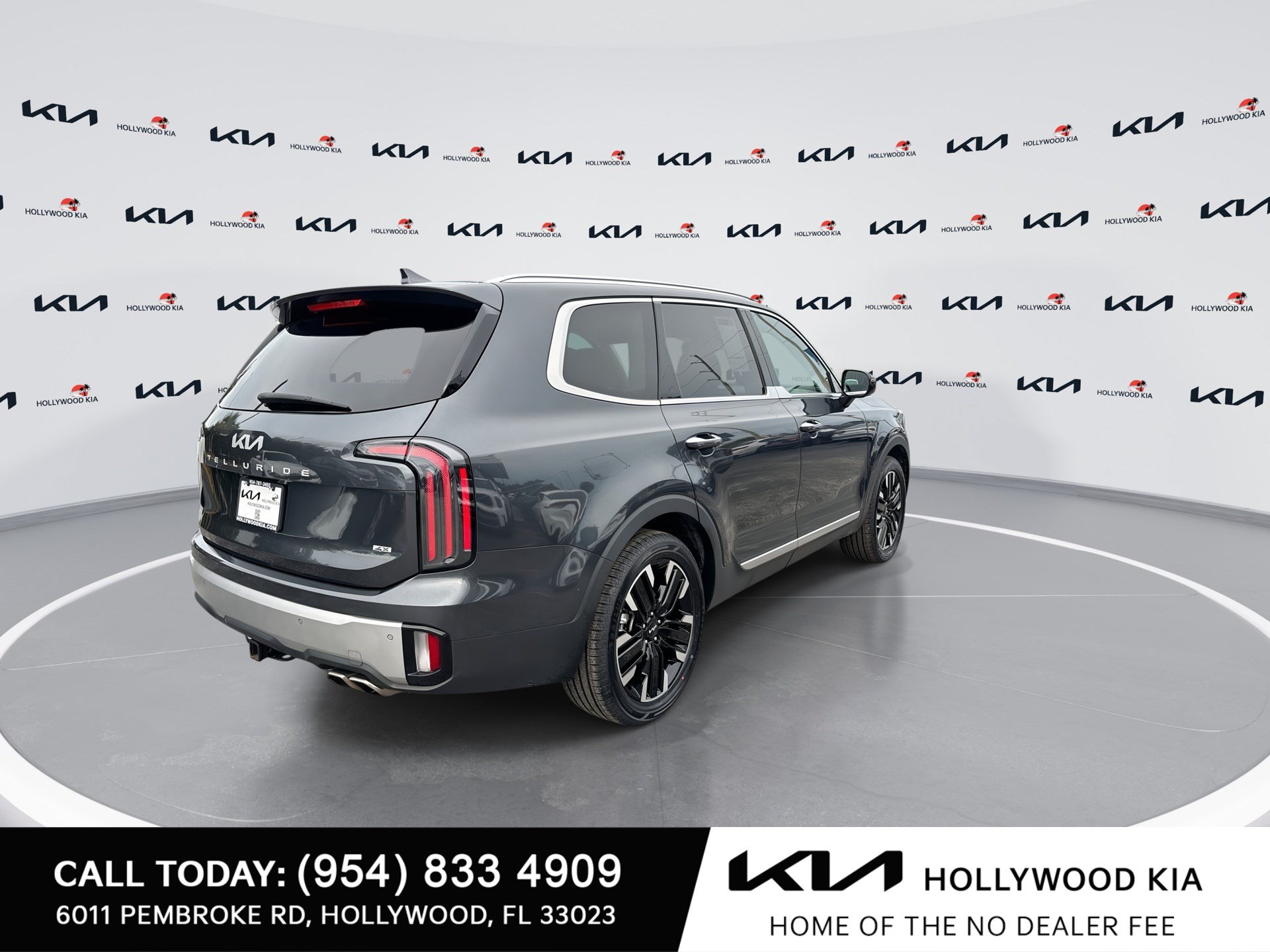 Certified 2024 Kia Telluride SX w/ Towing Package AWD/4WD image 8