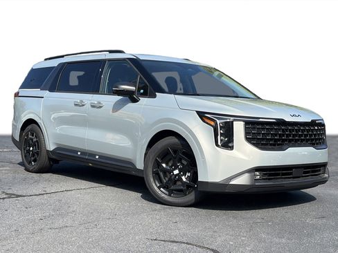 New 2026 Kia Carnival SX w/ SX Dark Edition Package image 2