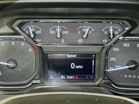Used 2019 GMC Sierra 1500 Elevation w/ Elevation Value Package RWD image 10