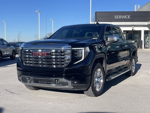 Used 2024 GMC Sierra 1500 Denali w/ Technology Package image 3