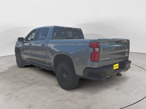 Used 2019 Chevrolet Silverado 1500 LT Trail Boss AWD/4WD image 3