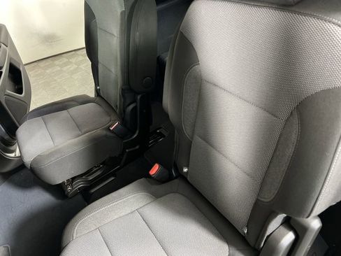 Certified 2023 Chevrolet Traverse LT AWD/4WD image 25
