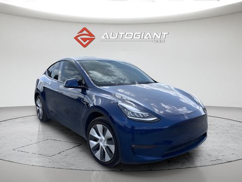 Used 2021 Tesla Model Y 2WD image 6