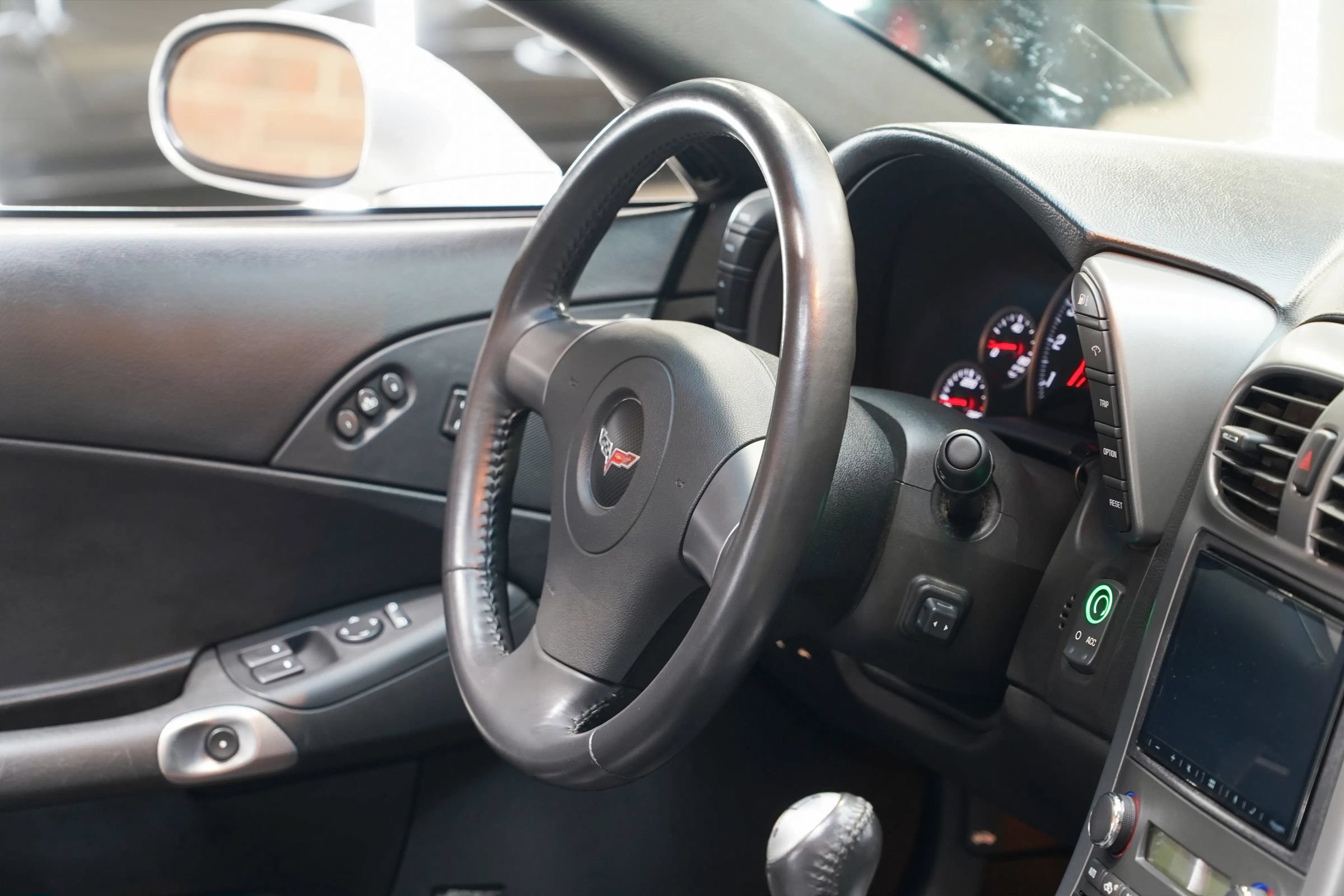 Used 2006 Chevrolet Corvette Coupe w/ Preferred Equipment Group RWD image 50