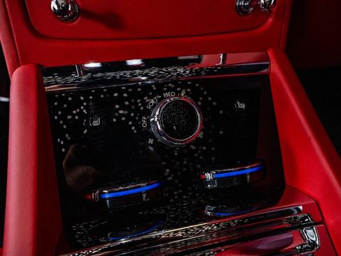 Used 2024 Rolls-Royce Spectre w/ Spectre Launch Package image 65