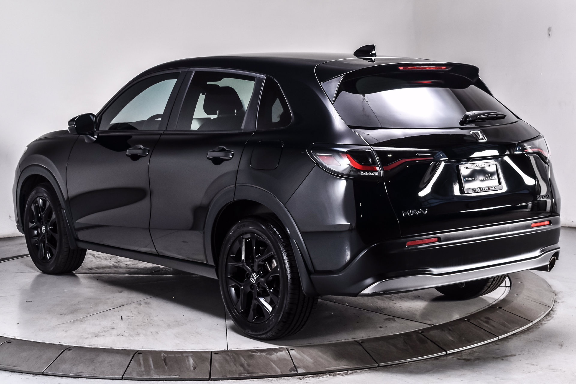 Used 2024 Honda HR-V Sport image 4