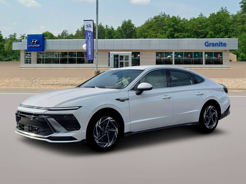 New 2026 Hyundai Sonata SEL image 2