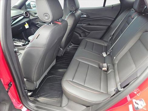 New 2026 Chevrolet Trax RS w/ Driver Confidence Package image 15