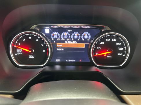 Used 2021 Chevrolet Tahoe High Country w/ Premium Package RWD image 20