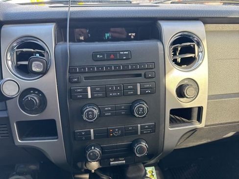 Used 2014 Ford F150 XLT w/ Trailer Tow Package image 6